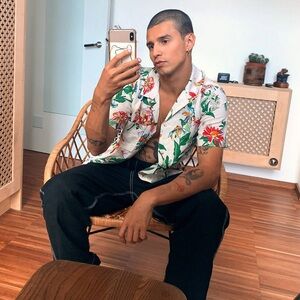 Never worn, Tommy Jeans all-over floral print camp short sleeve shirt in beige